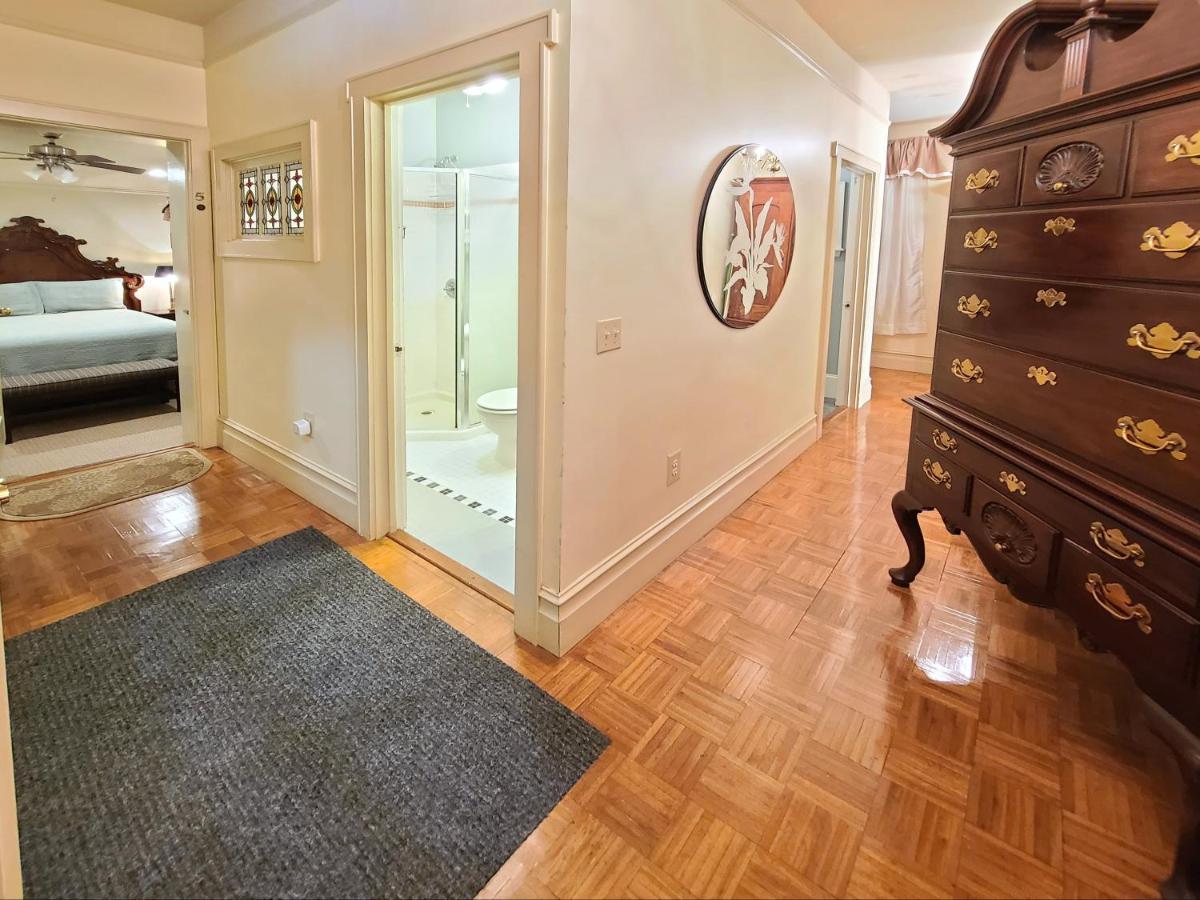 Lions Inn Bed & Breakfast Νέα Ορλεάνη Εξωτερικό φωτογραφία