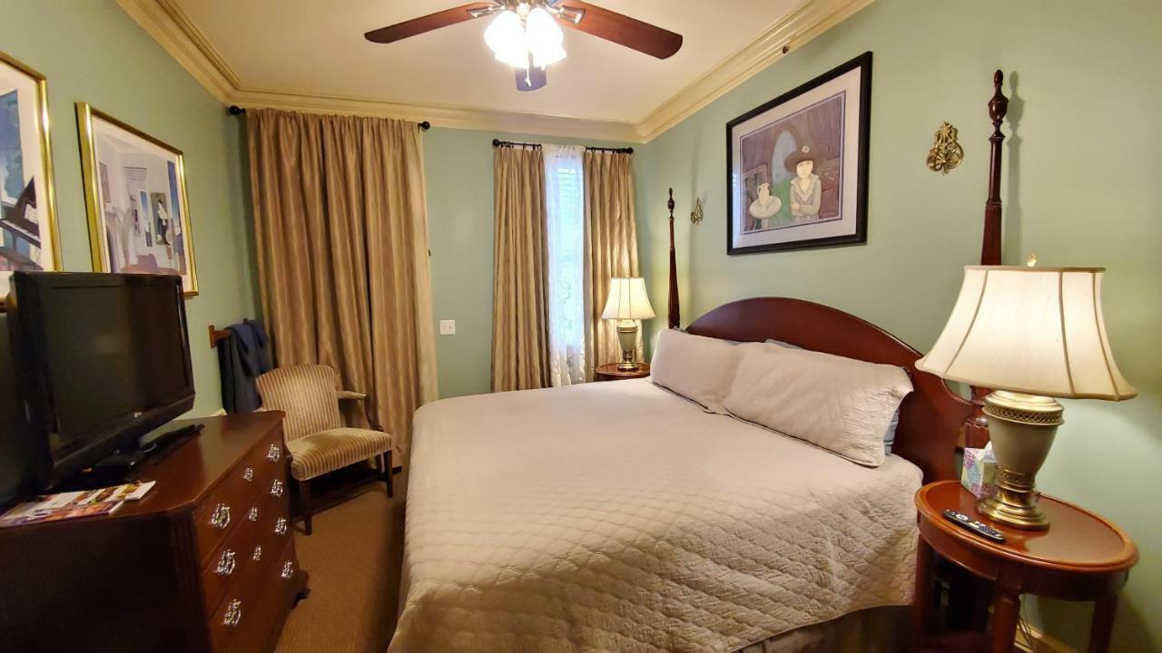 Lions Inn Bed & Breakfast Νέα Ορλεάνη Εξωτερικό φωτογραφία