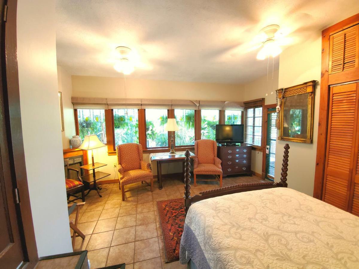 Lions Inn Bed & Breakfast Νέα Ορλεάνη Εξωτερικό φωτογραφία